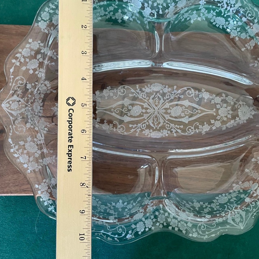 Vintage Cambridge Glass 5-part divided relish dish - Picture 2 of 4